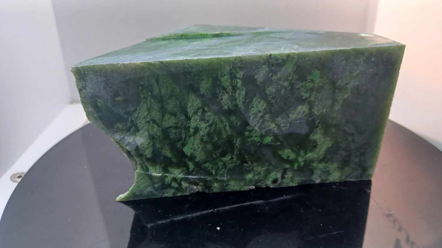 Grade-A British Columbia Nephrite Jade - 716g - Loaded with Chromium