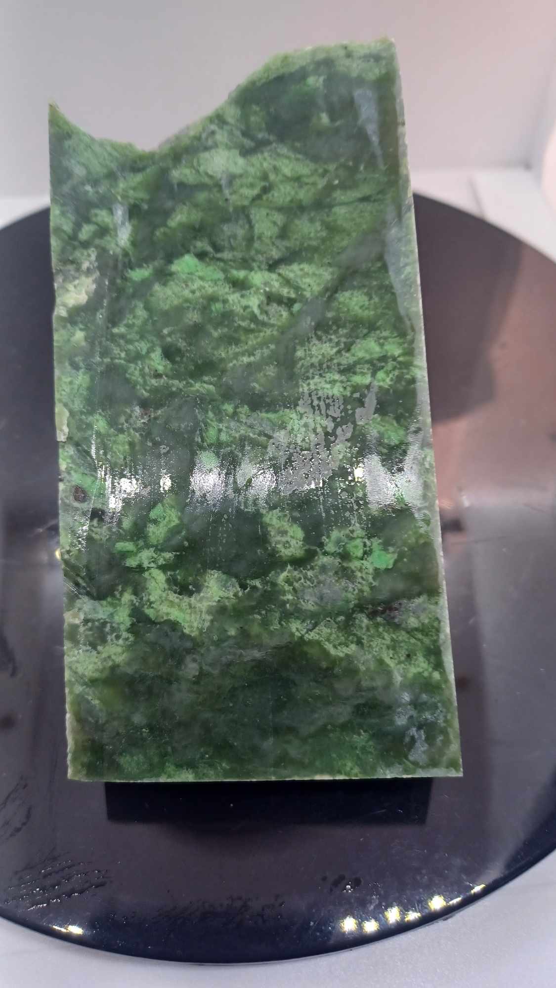 Grade-A British Columbia Nephrite Jade - 716g - Loaded with Chromium