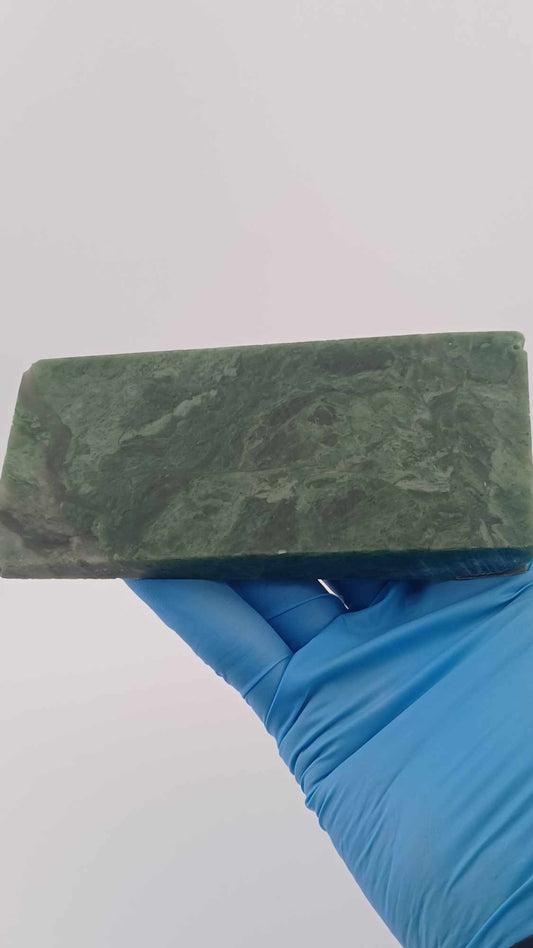 Grade-A Chromium Loaded Nephrite Jade - 302g - Beautiful Pattern