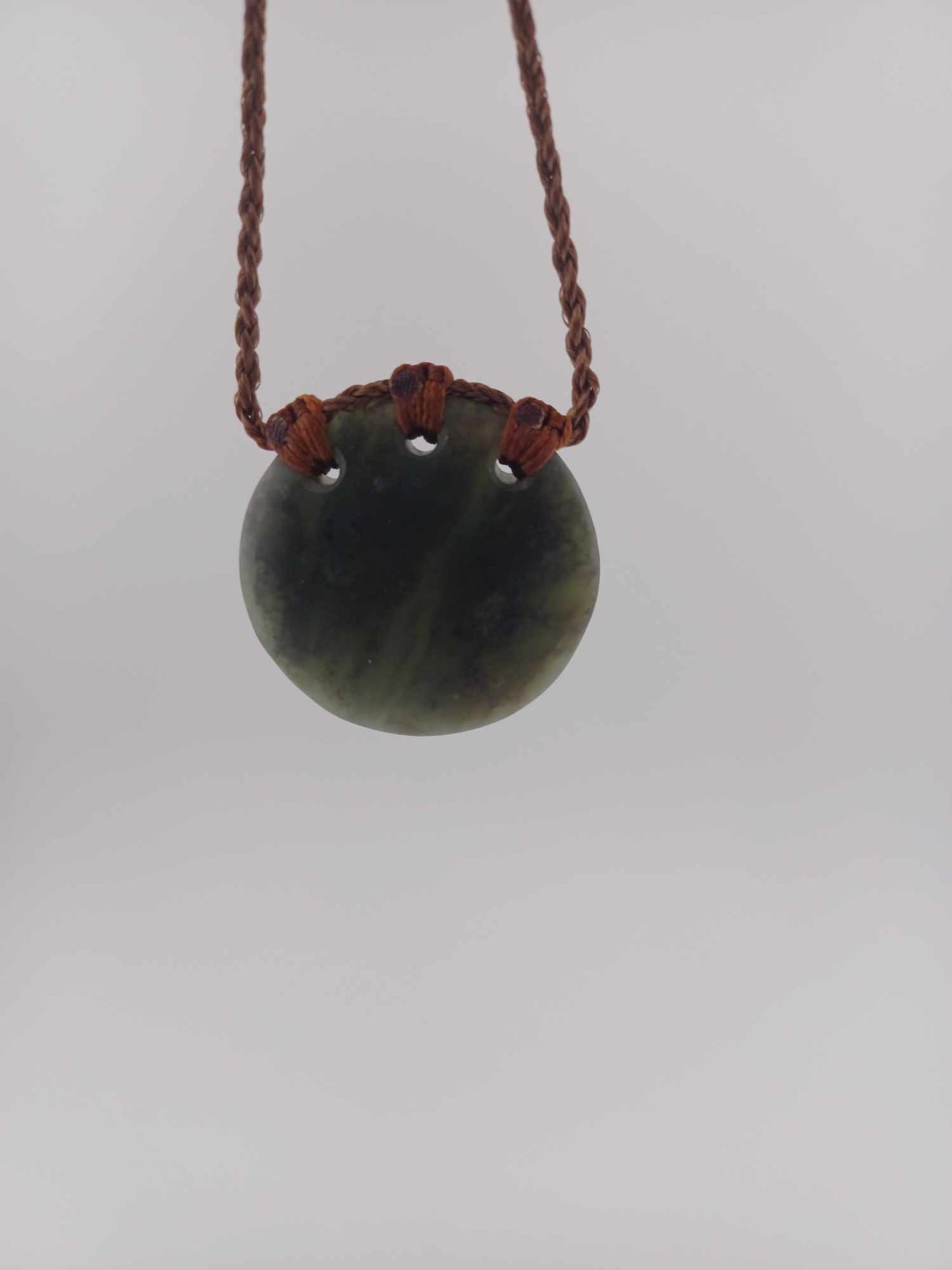 New Zealand Pounamu Jade Circle Pendant Necklace - 35mm