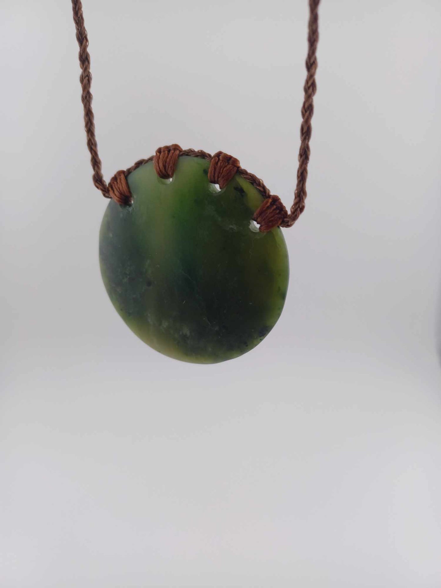 New Zealand Pounamu Jade Circle Pendant Necklace - 45mm