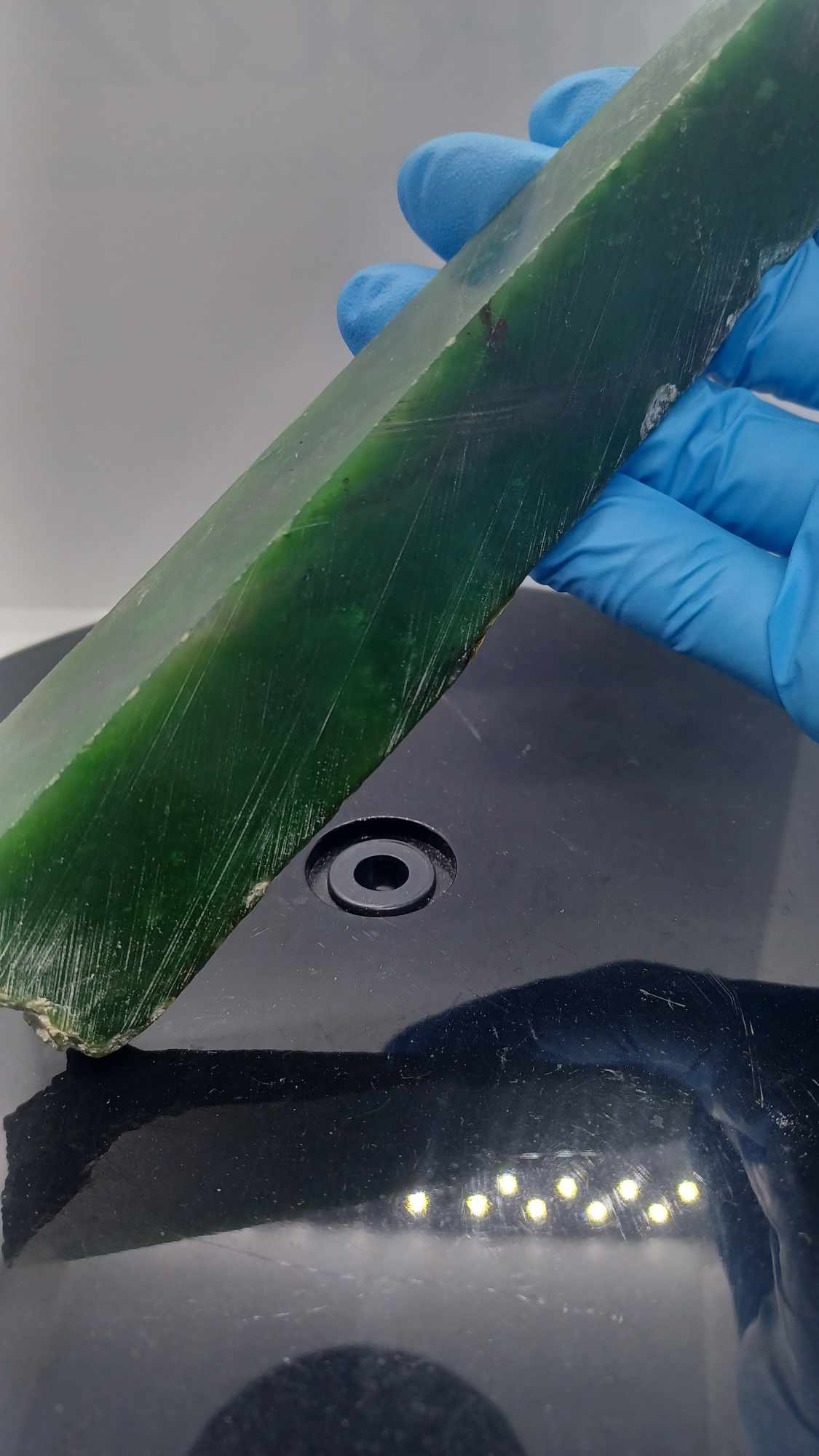 Polar Nephrite Jade - 187g - Grade A - High Translucency