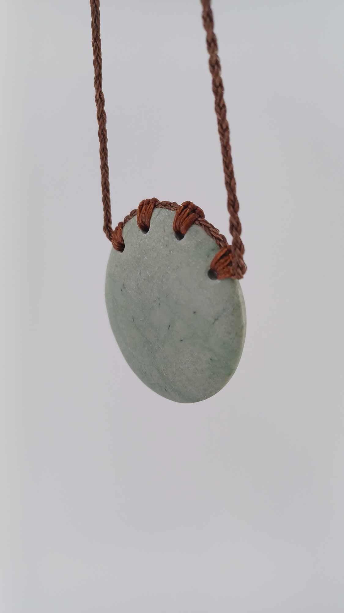 Traditional New Zealand Pounamu Disc Pendant Necklace - 45mm