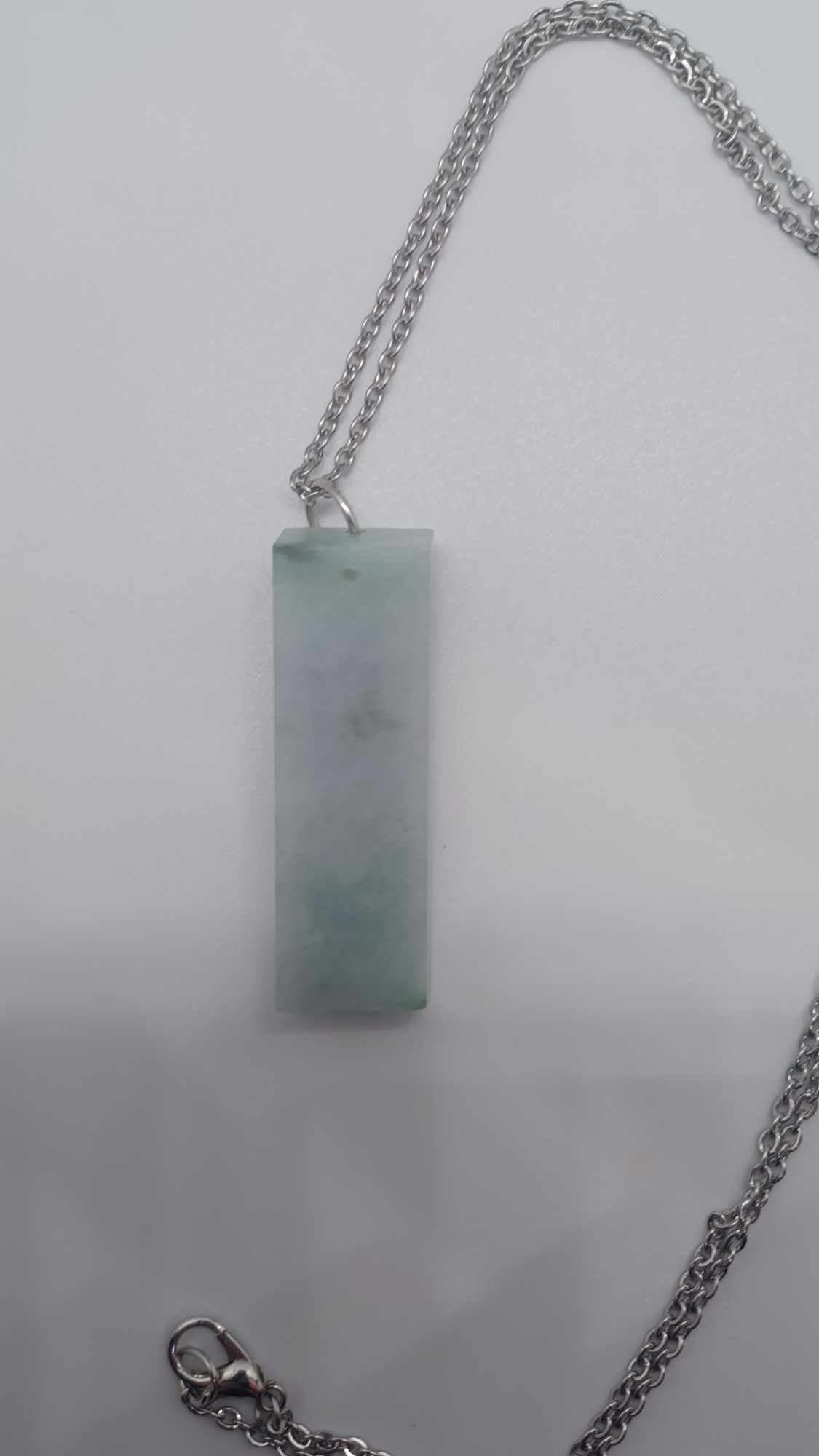 White/Green Jadeite Drop Pendant Necklace